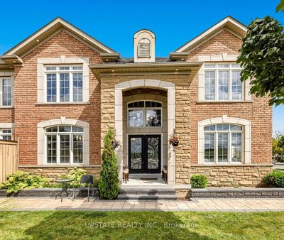 8047 Financial Dr, House other with 4 bedrooms, 5 bathrooms and 6 parking in Brampton ON | Image 2