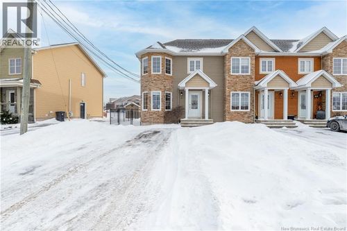 73 Lakeburn Ave, Dieppe, NB, E1A0Y8 | Card Image