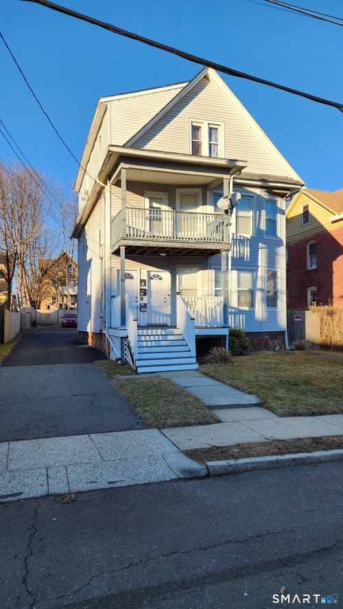 2-22 King St, Hartford, CT, 06114-1749 | Card Image