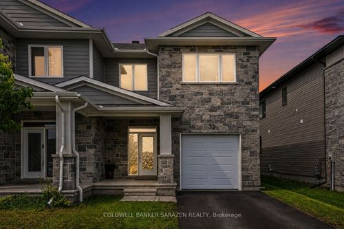33 Mac Beattie Dr, Arnprior, ON, K7S0J3 | Card Image