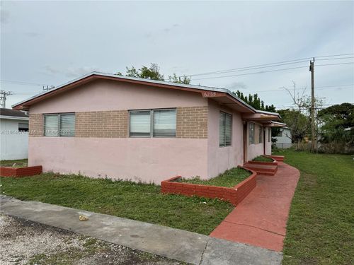 2-6235 Dawson St, Hollywood, FL, 33023-1816 | Card Image