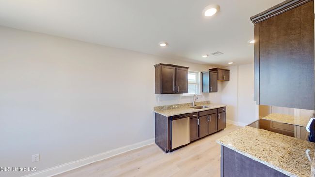 7913-Gardendale-Drive-06092025_153132 | Image 8