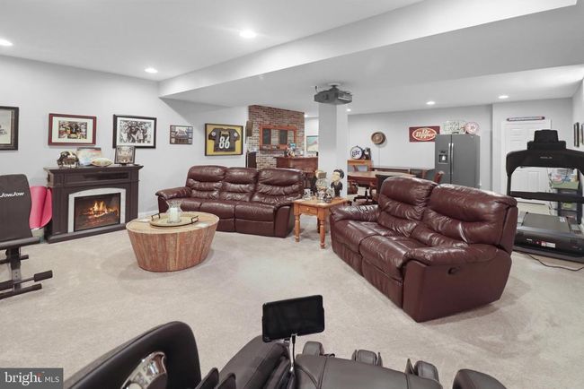 24 Olivia Way, House other with 4 bedrooms, 4 bathrooms and null parking in CHESTERFIELD NJ | Image 41