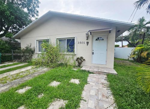 3501-3501 Sw 12 St, Miami, FL, 33135 | Card Image