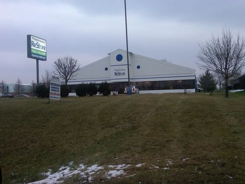 5920 Alpine Ave Nw, Comstock Park, MI, 49321-9717 | Card Image