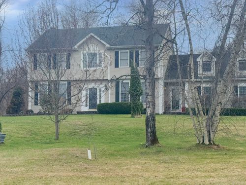 39 Ridge Blvd, East Granby, CT, 06026-9302 | Card Image