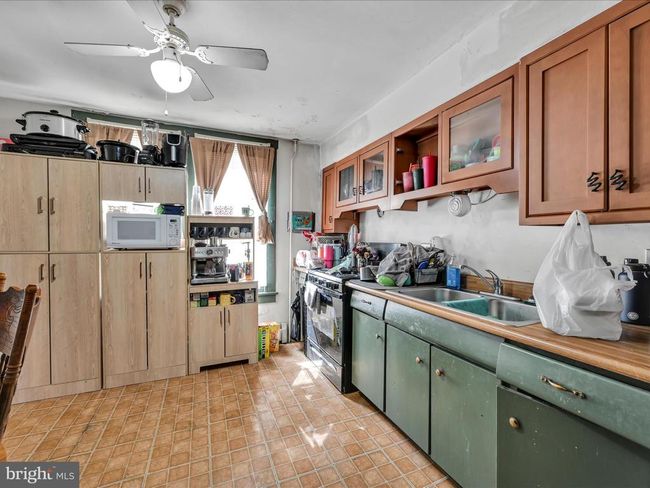307 E Main St, Home with 0 bedrooms, 0 bathrooms and null parking in LITITZ PA | Image 10