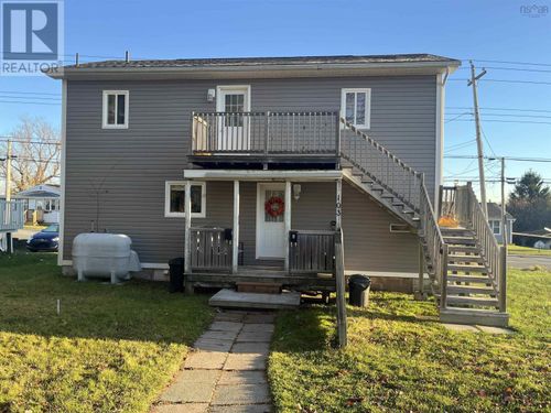 103 Wynn Rd, Truro, NS, B2N1A8 | Card Image