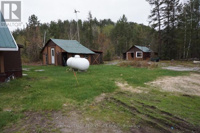 235519 Firstbrooke Line Road W, House other with 2 bedrooms, 1 bathrooms and 4 parking in Temiskaming Shores (Haileybury) ON | Image 4