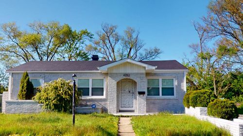 4252 W 21st Ave, Gary, IN, 46404-2857 | Card Image