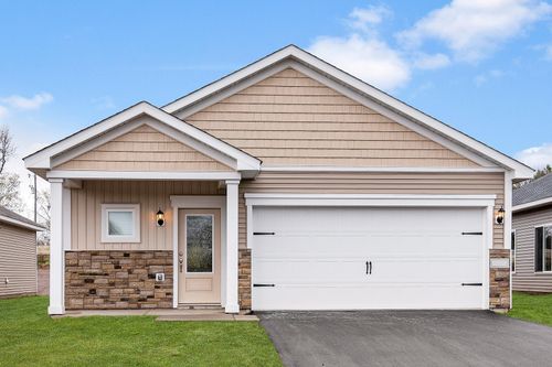 425 Redwood St N, Cambridge, MN, 55008-2900 | Card Image