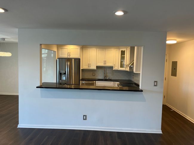APT-202 - 6157 Orchard Lake Rd, Condo with 3 bedrooms, 2 bathrooms and null parking in West Bloomfield MI | Image 9