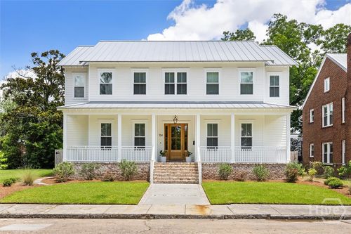 704 E 45th St, Savannah, GA, 31405-2438 | Card Image