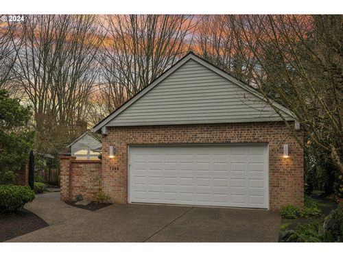 7380 Sw Fairway Dr, Wilsonville, OR, 97070 | Card Image