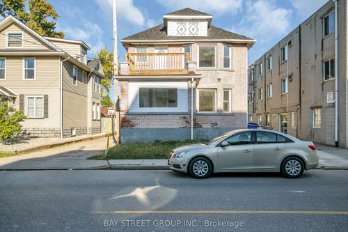 280-282 Campbell Ave, Windsor, ON, N9B2H2 | Card Image