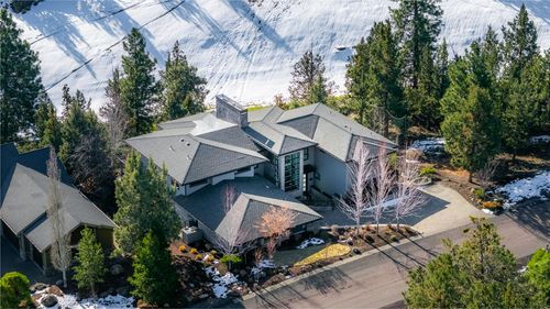 3425 Nw Fairway Heights Drive, Bend, OR, 97703 | Card Image