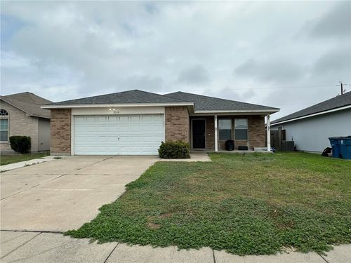2016 Westwood Dr, Portland, TX, 78374-3007 | Card Image