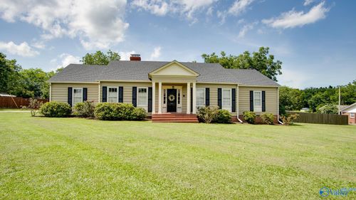 616 Main St, Albertville, AL, 35950-2448 | Card Image