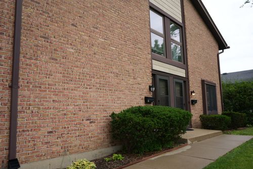 unit-d-8234 Portsmouth Dr, Darien, IL, 60561-5195 | Card Image