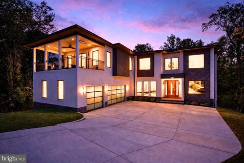 1434 Waggaman Cir, MCLEAN, VA, 22101-4004 | Card Image