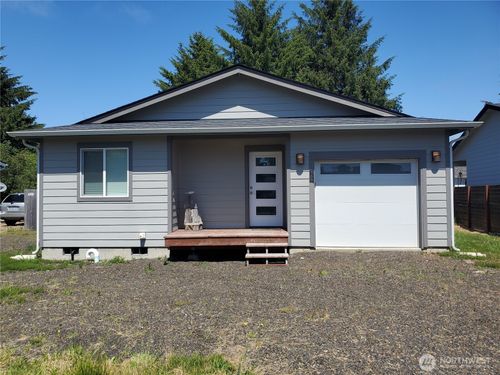 168 N Narwhal Loop Nw, Ocean Shores, WA, 98569-9752 | Card Image