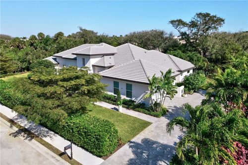 1008 Isla Verde Sq, Vero Beach, FL, 32963-3986 | Card Image
