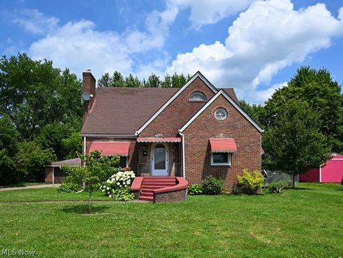 127 Summit Ave, Niles, OH, 44446-3631 | Card Image