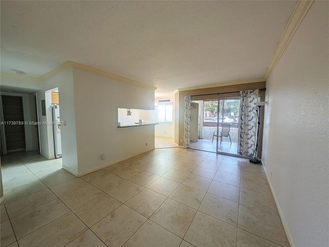 APT-1112 - 9777 Westview Dr, Condo with 2 bedrooms, 2 bathrooms and null parking in Coral Springs FL | Image 10
