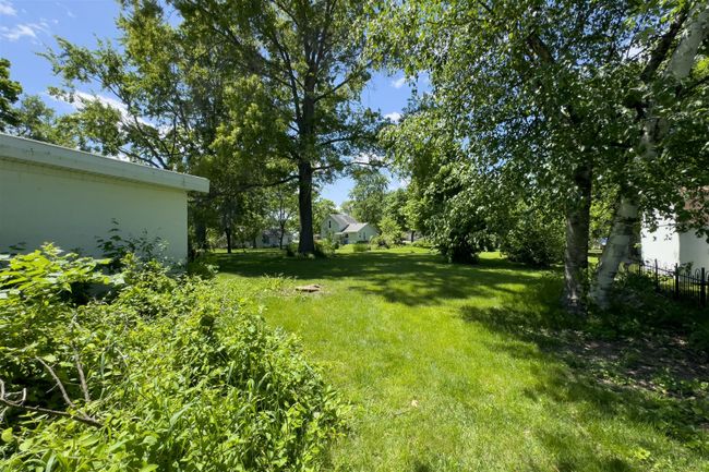 110 N Washington St, House other with 3 bedrooms, 1 bathrooms and 2 parking in Hudson IL | Image 31