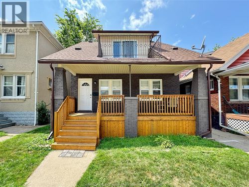 1535 Lillian Ave, Windsor, ON, N8X4A9 | Card Image