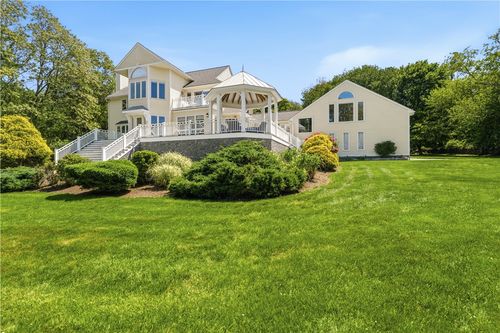 38 Gondola Ave, Jamestown, RI, 02835-2344 | Card Image