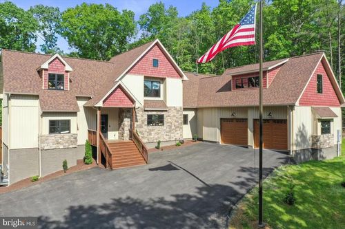 2968 Cheyennes Trl, GERRARDSTOWN, WV, 25420-4560 | Card Image