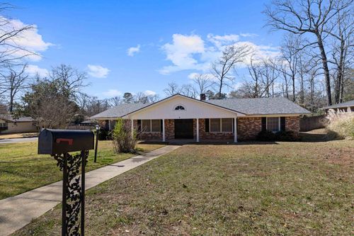 1601 Auburn Dr, Longview, TX, 75601-3509 | Card Image