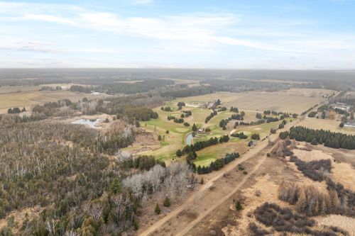 5611 Silverdale Rd, STURGEON BAY, WI, 54235-8308 | Card Image