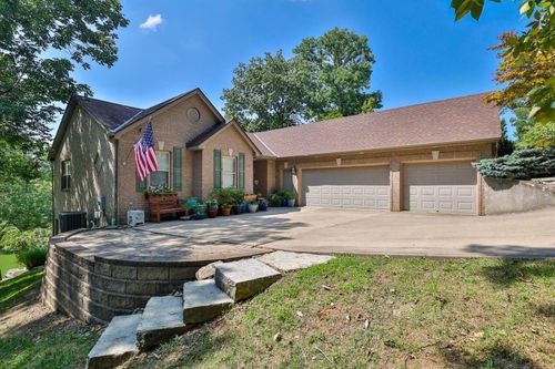 20521 Edelweiss Dr, Lawrenceburg, IN, 47025-9572 | Card Image