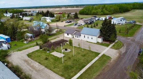 S18 1 St E, Whitelaw, AB, T0H | Card Image