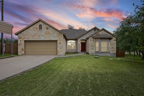 10409 Little Creek Cir, Dripping Springs, TX, 78620-2662 | Card Image