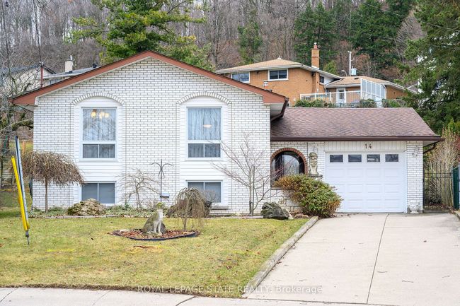 14 Joy Crt, House other with 3 bedrooms, 2 bathrooms and 4 parking in Hamilton ON | Image 47