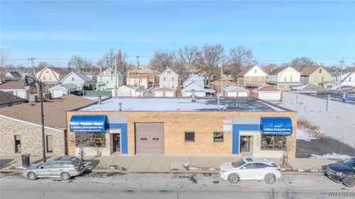 2920 Pine Ave, Niagara Falls, NY, 14301-2444 | Card Image