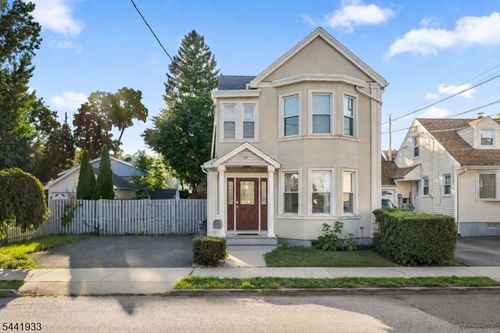 37 Harris St, Haledon, NJ, 07508-1509 | Card Image