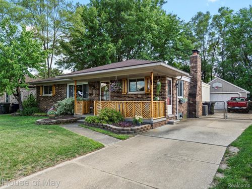 12830 De Cook Dr, Sterling Heights, MI, 48313-3324 | Card Image