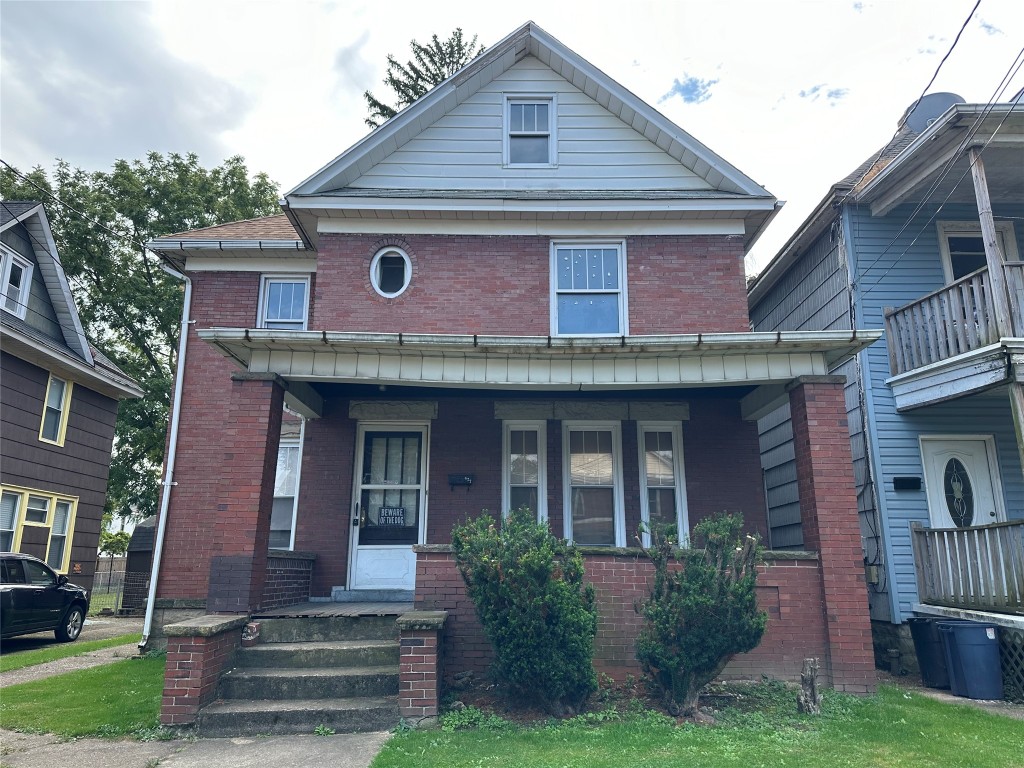 25th St, Erie, PA 16503