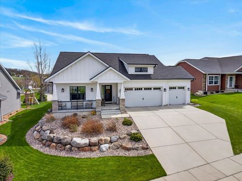 107 Cobblestone Drive, Lodi, WI, 53555 | Card Image