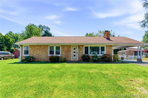 424 Windemere Rd, Clarksville, IN, 47129-1945 | Card Image