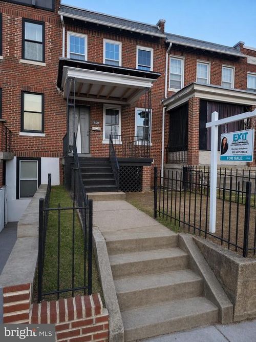 759 19th St Ne, WASHINGTON, DC, 20002-4768 | Card Image