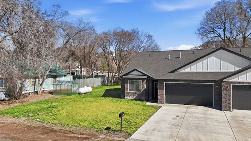 73 Evans Ave, Malad City, ID, 83252-1270 | Card Image