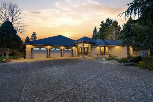 16533 26 Ave, Surrey, BC, V3Z9W9 | Card Image