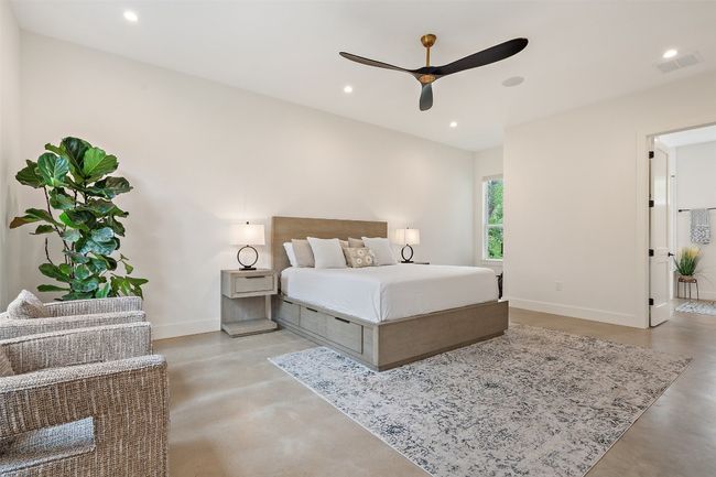 Main Bedroom | Image 23
