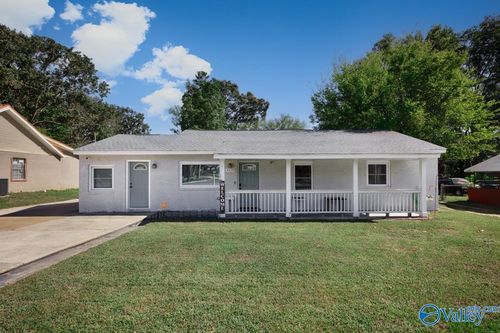4120 Blue Spring Road, Huntsville, AL, 35810 | Card Image