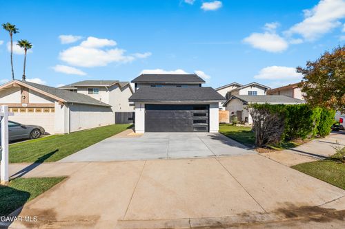 22015 Romar St, Chatsworth, CA, 91311-2838 | Card Image